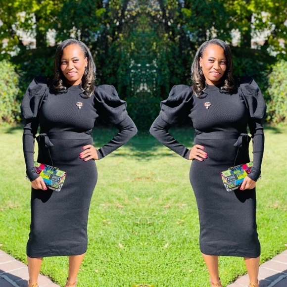 Dresses & Skirts - #109 Statement Puffy Sleeves Dress